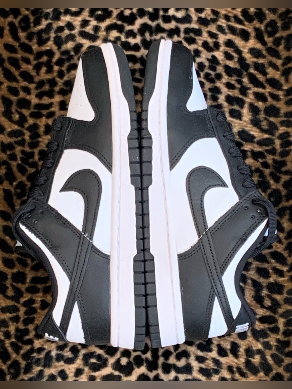 Nike - Picture 5 of 6
